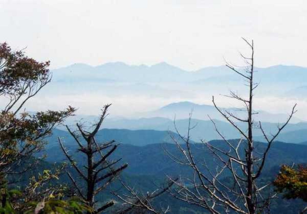 茶臼山山頂展望台