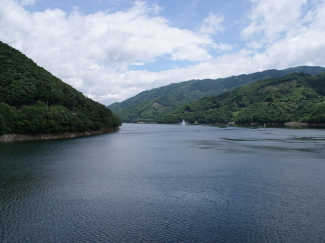 草木湖