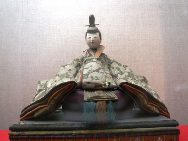 ������j�L�O��