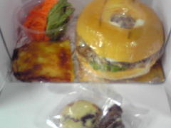 ݂cucciolo@cafeւ̓eʐ^1