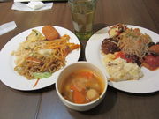 `̃UubtFj[}[Pbg THE BUFFET NewMarket ނR̓eʐ^1