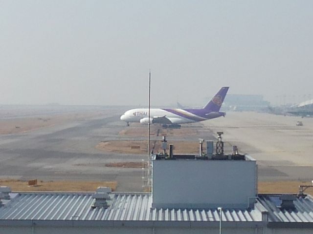 �Q�K���ăW�����{�̃G�A�o�XA380�B����ȑ傫�ȕ�����Ԃ�ł��B_�֋�W�]�z�[��Sky View