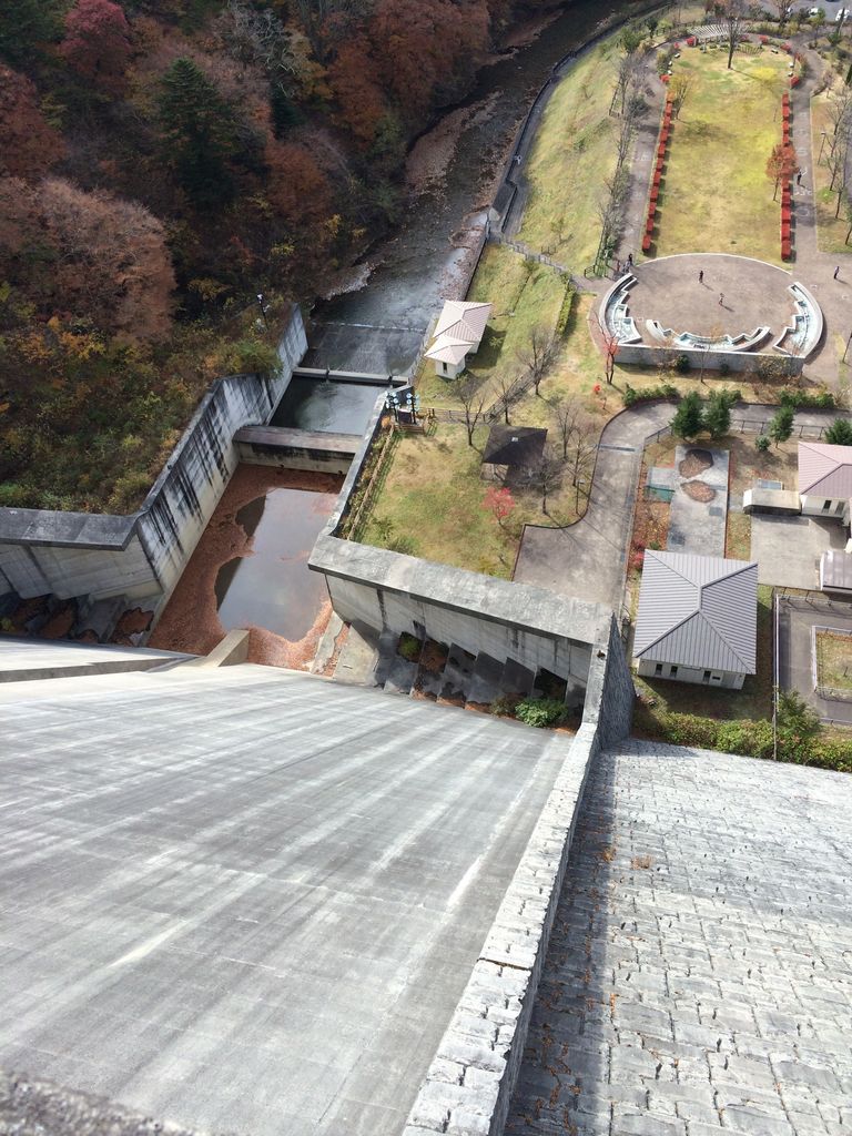 四万川ダム