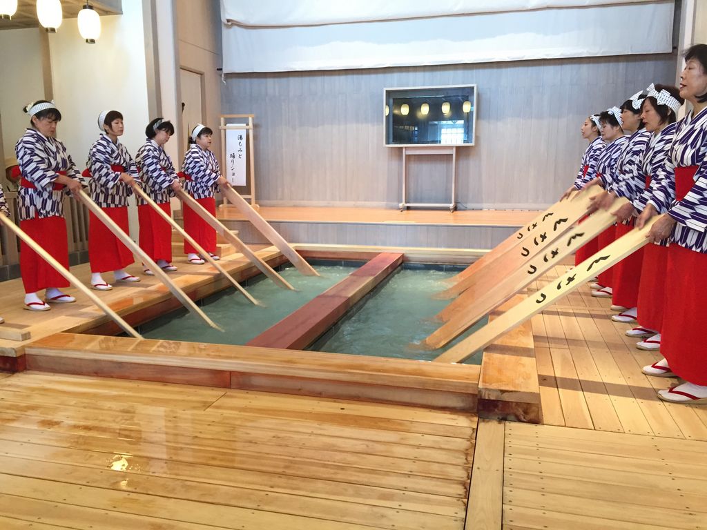 雨 群馬 デート 東京 スーパー銭湯 デート