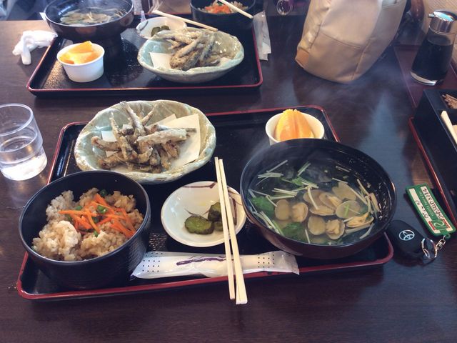 ≲yȂǁAƂĂłB
1200~ŐHׂ܂B_C̉w凋CO