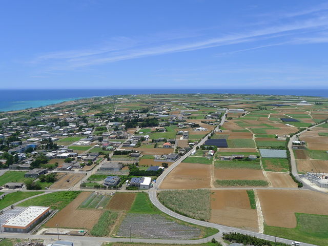 �ɍ]���^�b�`���[