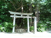 ]ˉƉL̐ܓnnƐ̒n̓eʐ^2