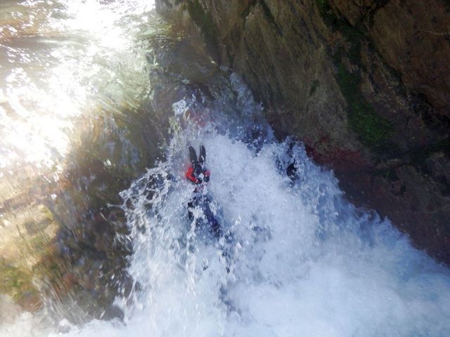 �L���j�I�j���O�����y�������x�Ȑ��ق̏p�ɂā@�����Ōċz���܂��B_�ΔV����