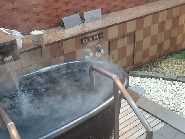 �o�ʃO�����h�z�e��