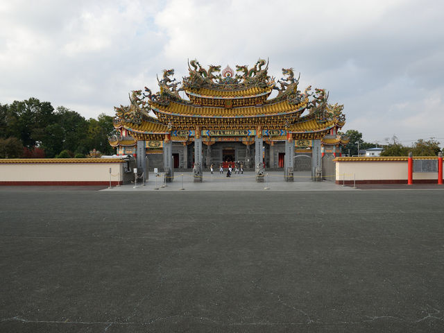 ���V�{_�ܐ瓪�̗������鐹�V�{