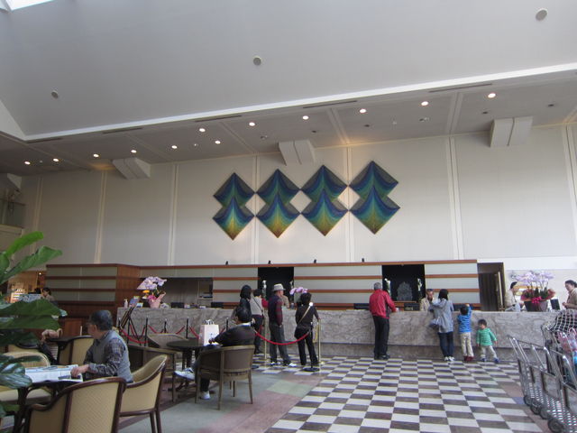 �z�e���G�s�i�[���ߐ{