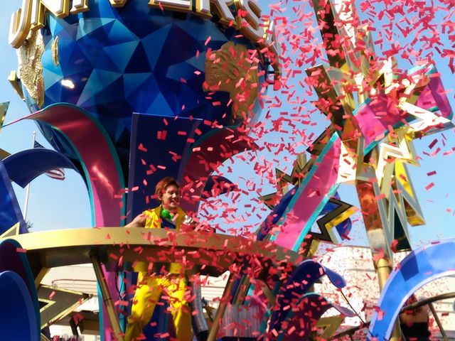 �p���[�h_���j�o�[�T���E�X�^�W�I�E�W���p���iUSJ�j