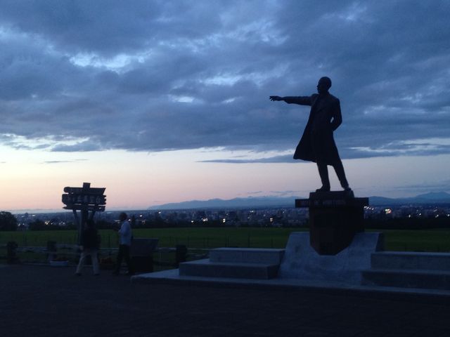 ���N���u������I_�����ۂ�r���u�W�]��