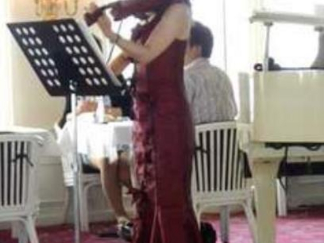 @CIƃsAm̐tB
ߌ̂؂ɉo܂B_THE KOBECRUISE R`Fg