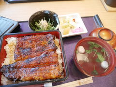 ̂Ȃ̓X  uԂւ̓eʐ^1