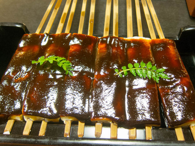 Ƃ炤Ă͂ނ̔{X̓eʐ^1