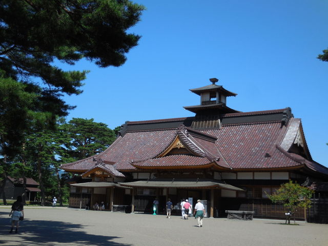 �������ꂽ����_�ܗŊs��