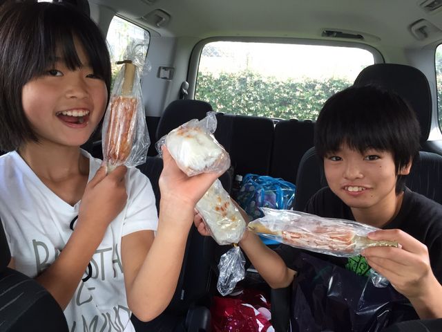 �f�R�{�R�Ί�_�Ă������H�[