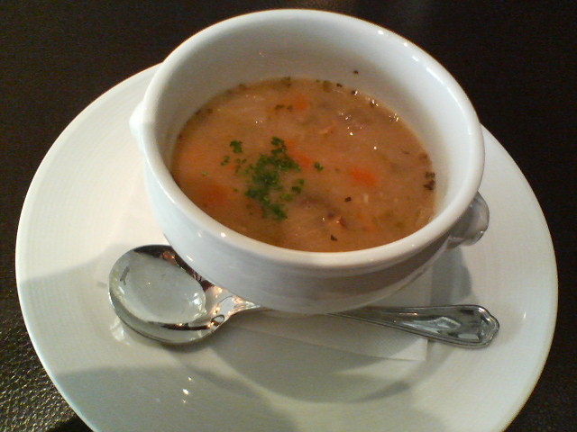 `E._JtF g} CAFE LANDTMANN