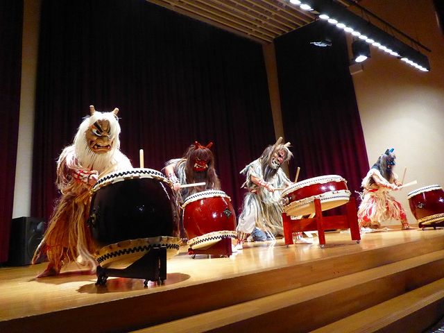 �i�}�n�Q�ӂꂠ�����ۃ��C�u_�j������𗬉�ٌܕ�