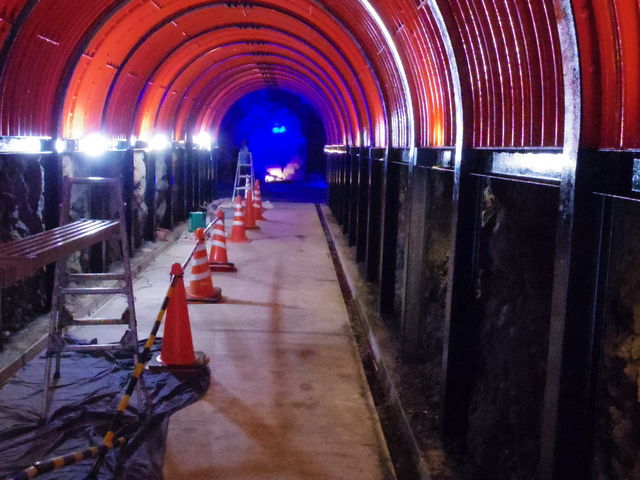 �撣���ē��A�Ɍq���Ă��܂��B_��F���i����̖��j