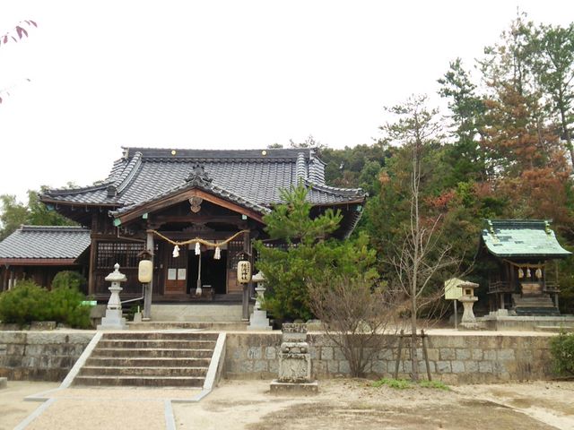 �E���̋����Ђ͏��a�H�ꂩ��J��_���g�_��