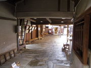 Z|̂̏オ钬݂̓eʐ^1