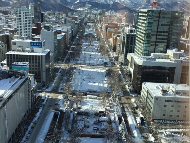 �����̎D�y_�����ۂ�e���r��