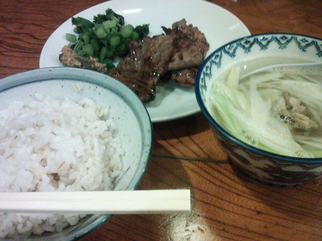 т͂莩R_ɒB̋{ GXpX B1F