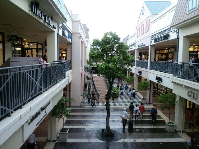 �O��A�E�g���b�g�p�[�N �W���Y�h���[������