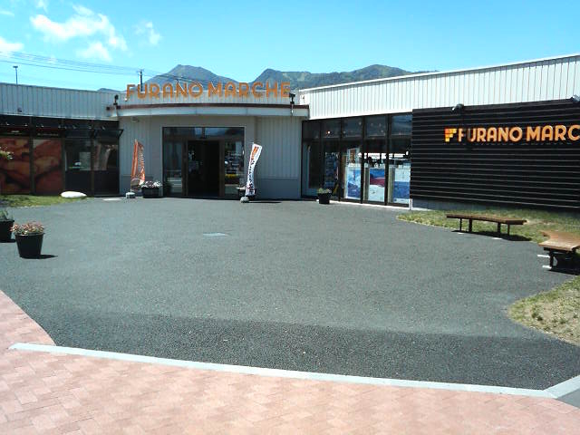 xǖw߂ɂVbsO[łB_tm}VF