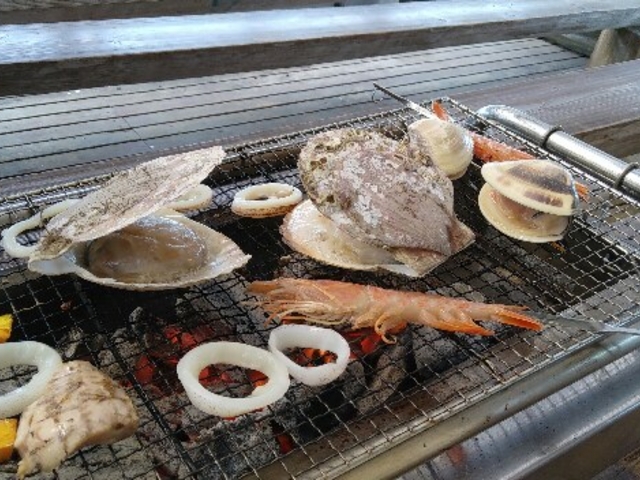 �z�^�e�₦�сA�ō��I_�r�[�`�X�e�[�V������cafe�@gin-ger