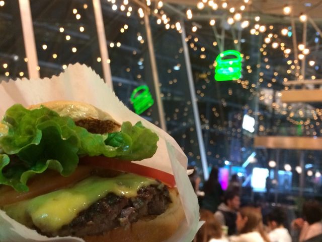 킢X_VFCNVbN ۃtH[X iSHAKE SHACKj