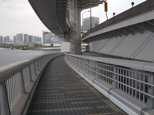 1.7km����B_���C���{�[�u���b�W�V����