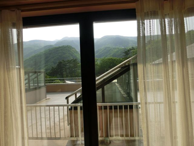 �q������_�Ԍ��n�C�����h�z�e��