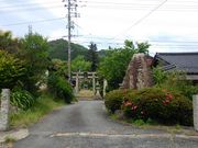 �O�����l����̎O��_�Ђ̓��e�ʐ^2