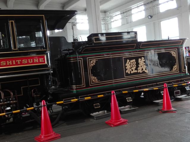 ���s�S��������