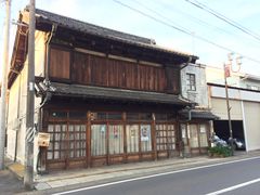 �݂�����̌������̊X���݂ւ̓��e�ʐ^1