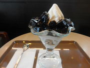 ayukononĩT}NJtF_ckXiCHOCO CRO SAINTMARC CAFEj̓eʐ^1