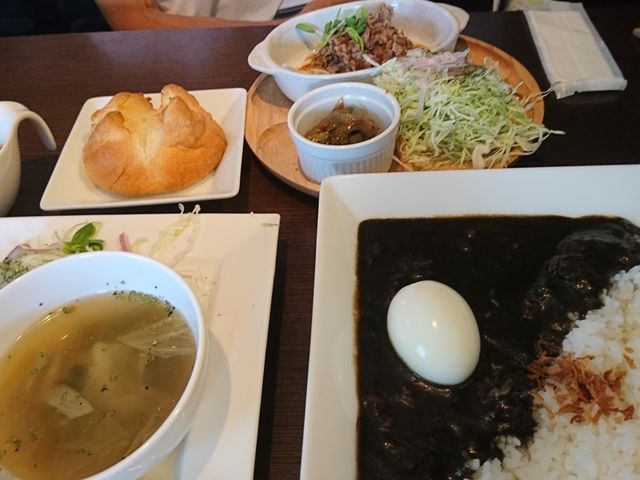 h[̃obN[hK[f Backyard Garden̓eʐ^1