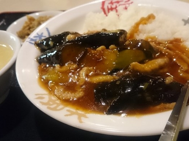 Poti����̓썑�� �a�J�w�O�X�̓��e�ʐ^2