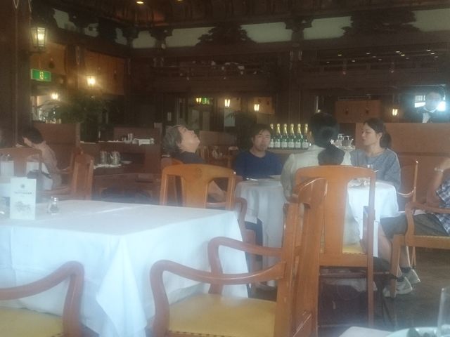 Bl̃C_CjO[@UEtW̓eʐ^1