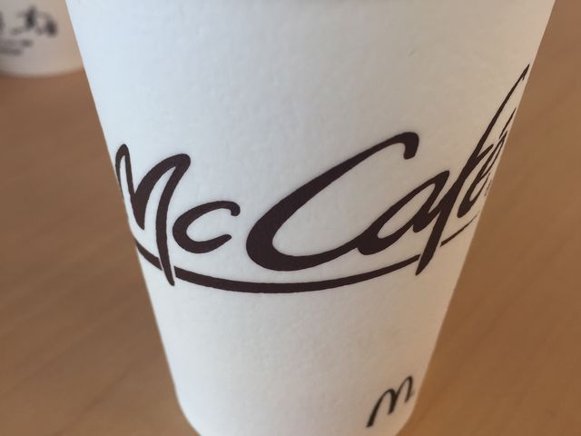 Ȃ̃}Nhihb{aCg[[Jh[X̓eʐ^1