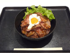 KPV̂Ăς񉮑E_Co[VeBEvUXւ̓eʐ^1