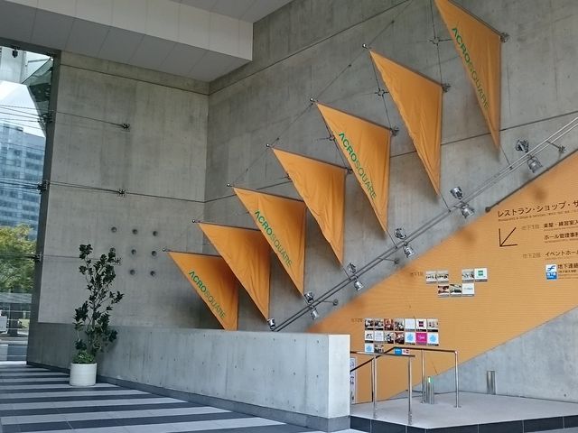 �V�_�����������̓���_�A�N���X����