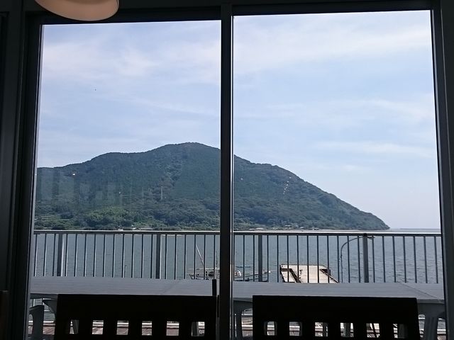 �܂�܂���̈��S�H�����ʂ̓��e�ʐ^1