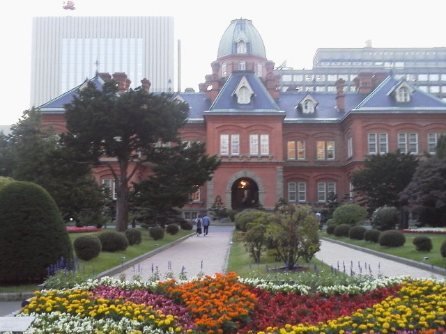 �k�C�������{����(�Ԃ�񂪒���)