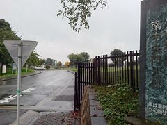 柱 霊園 八