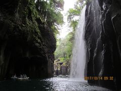 �k�̉B������̍���䋬�݂��{�[�g�ւ̓��e�ʐ^1