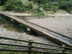 �O�����l����̑���_�Ђւ̓��e�ʐ^4